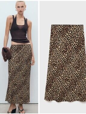 MANGO Leopard Skirt